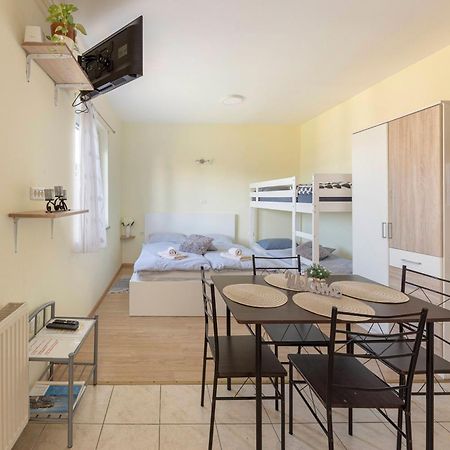 Apartma Vesna Копер Екстериор снимка