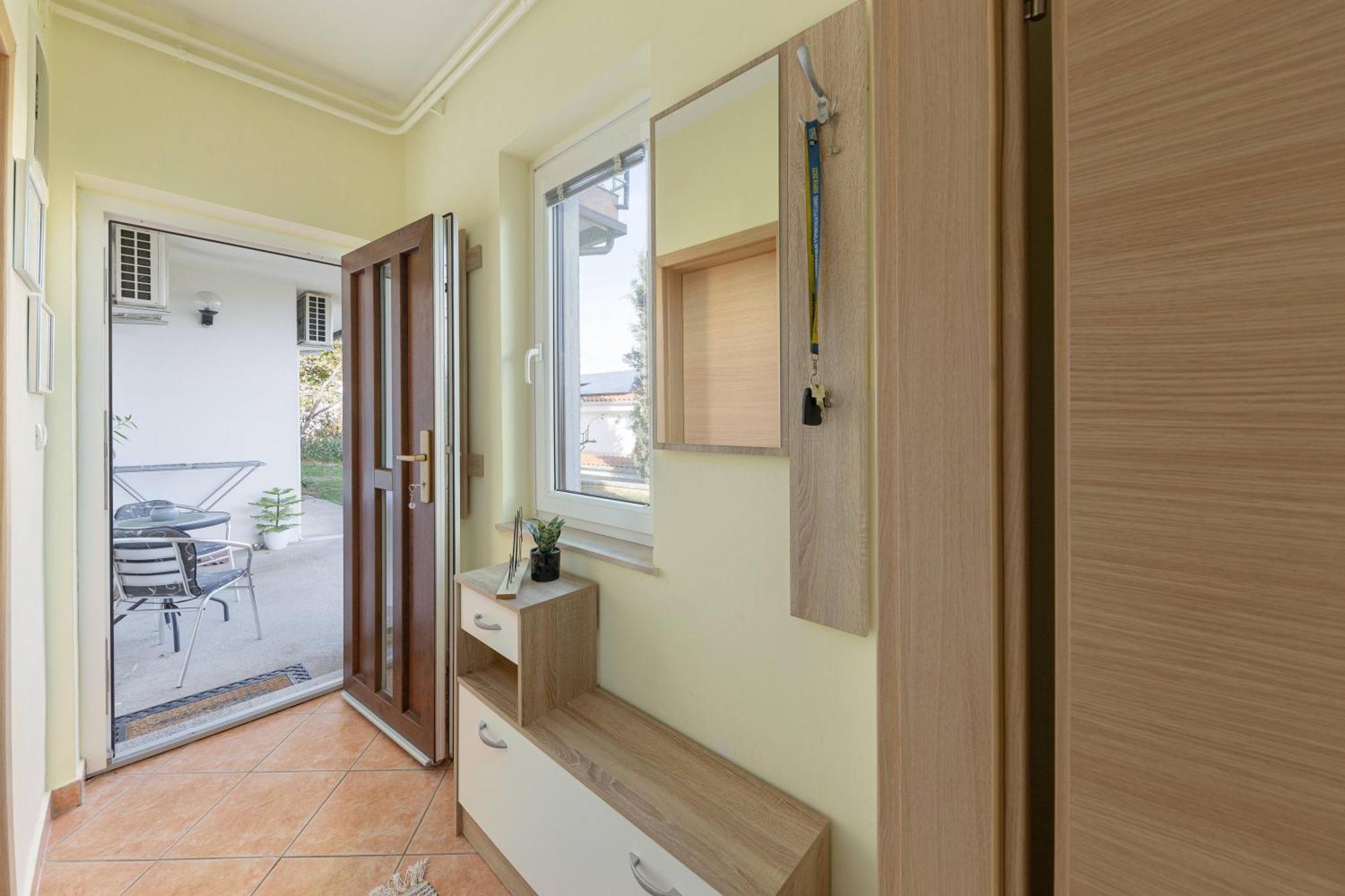 Apartma Vesna Копер Екстериор снимка