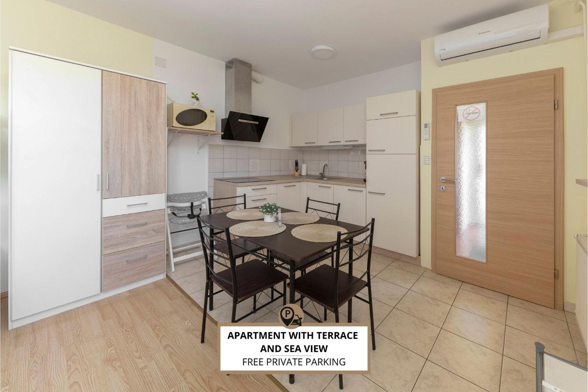 Apartma Vesna Копер Екстериор снимка